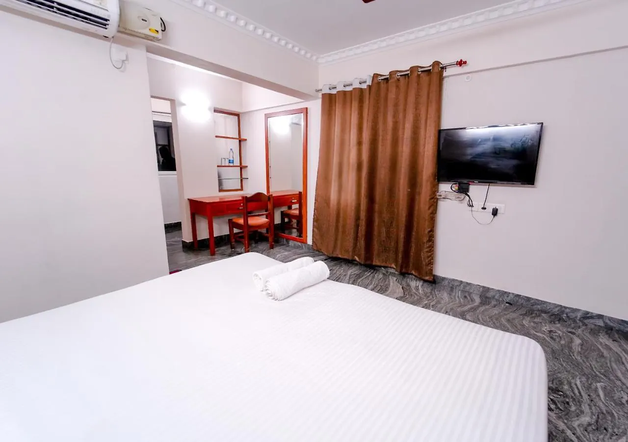 Pop Tavern Delight By Voye Homes Veli