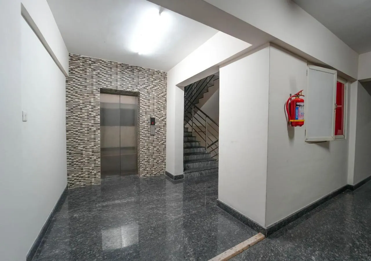 Pop Tavern Delight By Voye Homes Veli India