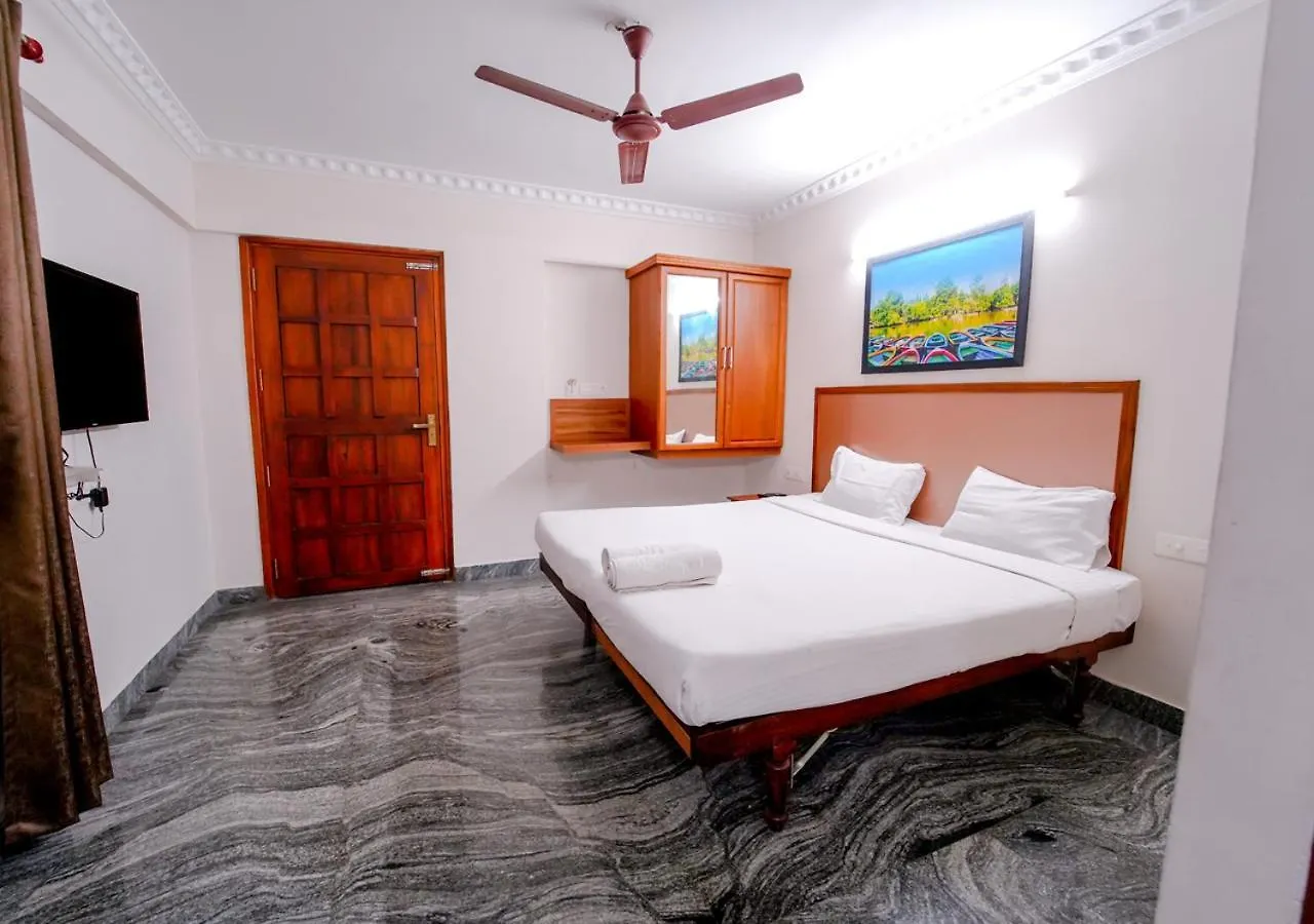 Pop Tavern Delight By Voye Homes Veli India