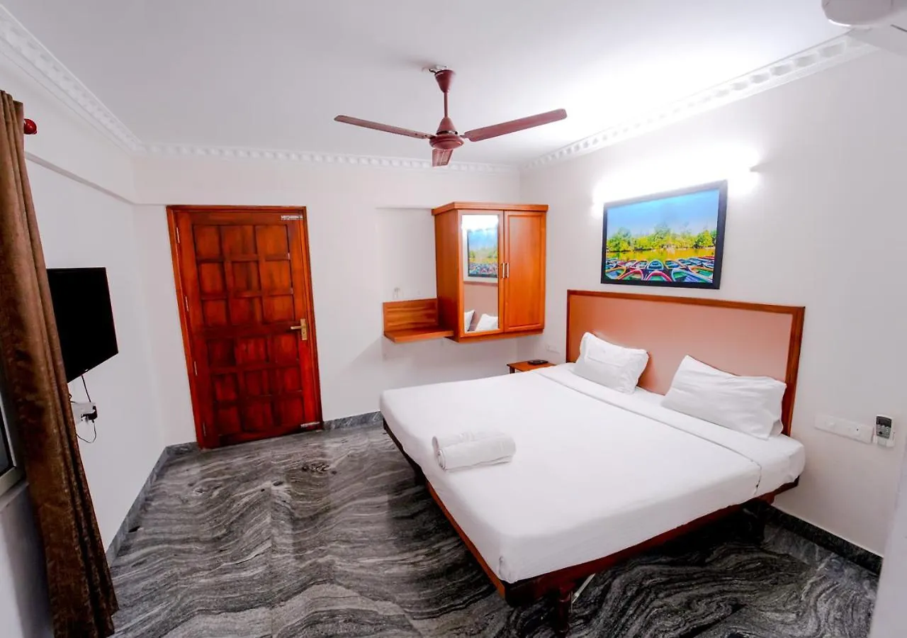 Pop Tavern Delight By Voye Homes Veli Hotel