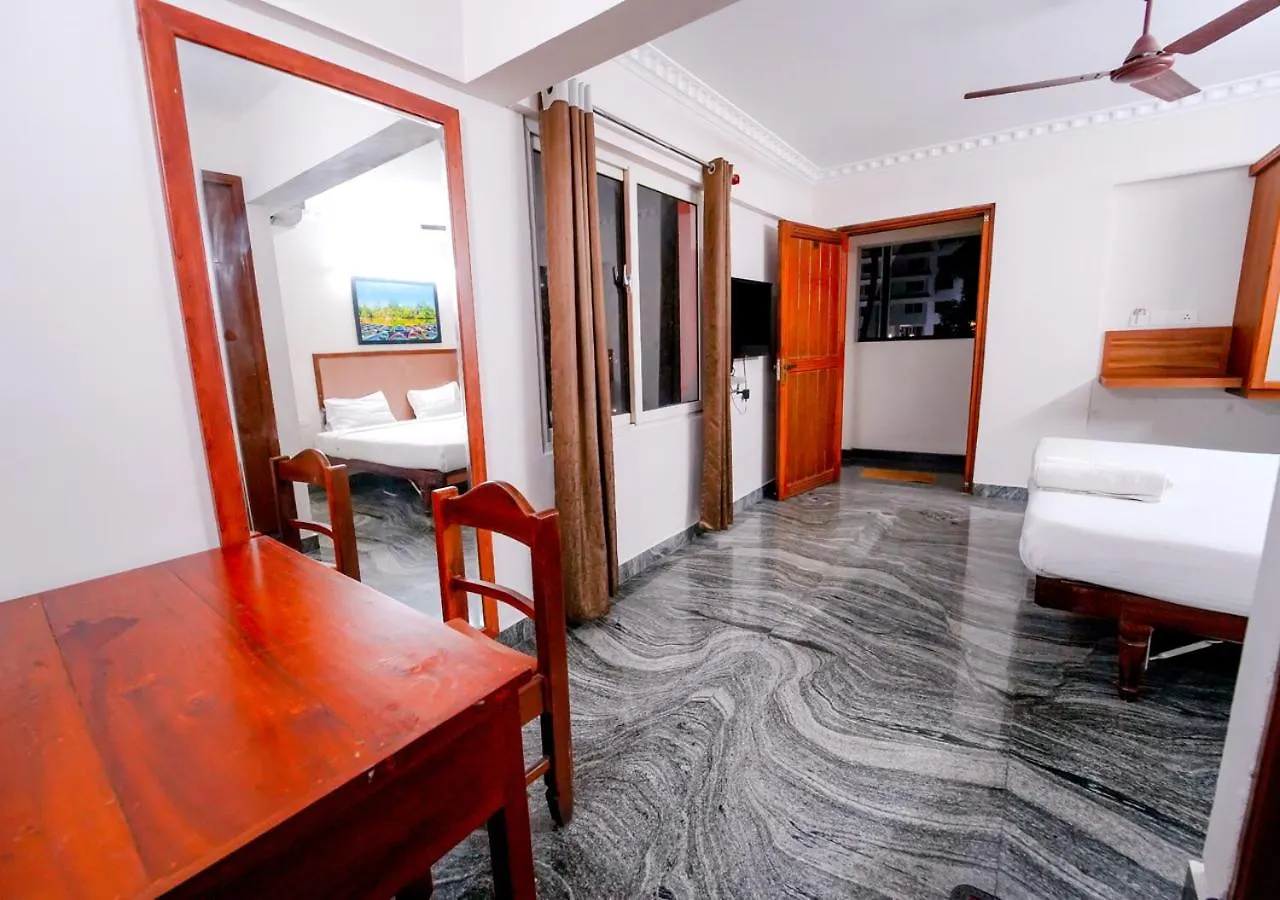 Hotel Pop Tavern Delight By Voye Homes Veli India